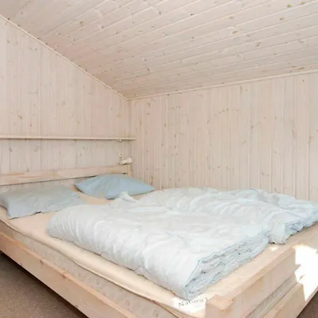 Three-bedroom Holiday In Sjolund 4 * Hejls