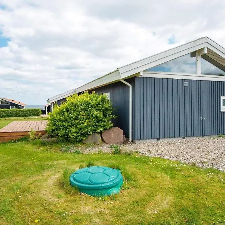 Three-bedroom In Sjolund 4 Hejls