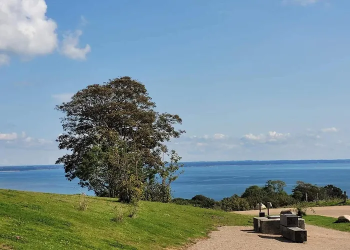 8 Person In Sjolund-by Traum Nyaraló *