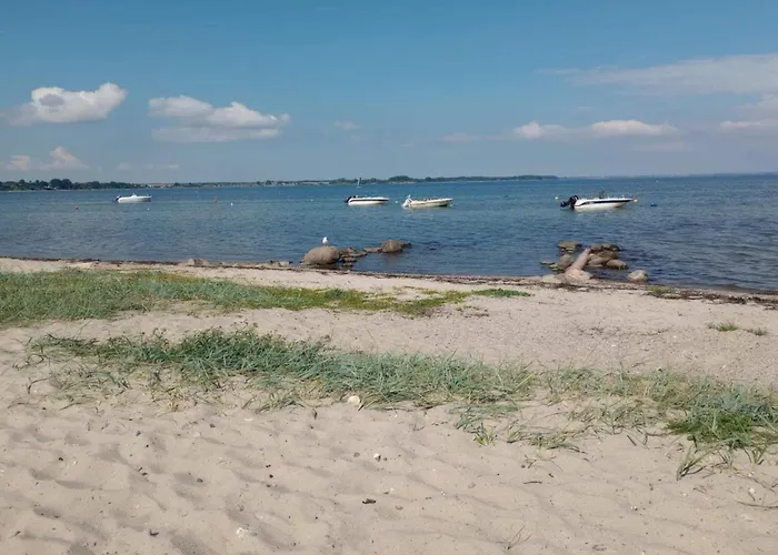 8 Person In Sjolund-by Traum Hejls