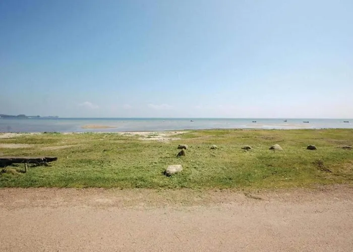 8 Person In Sjolund-by Traum * Hejls